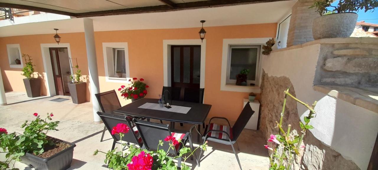 Casa Simeti Leilighet Poreč Eksteriør bilde