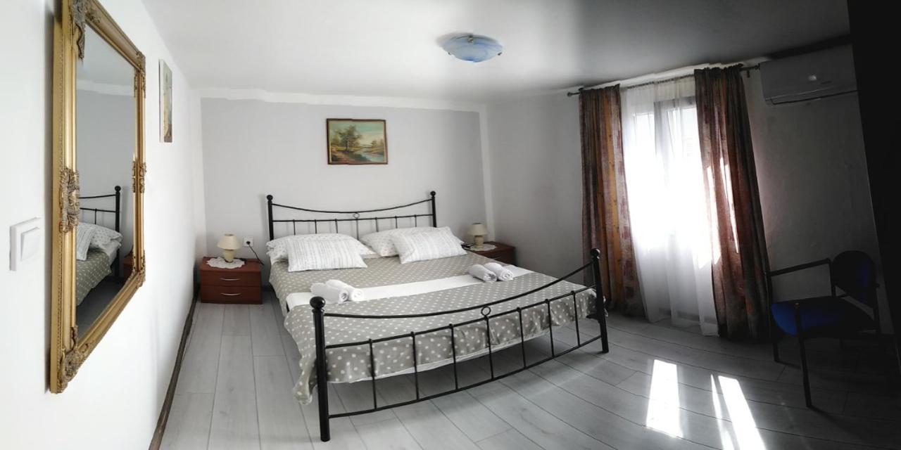 Casa Simeti Leilighet Poreč Eksteriør bilde